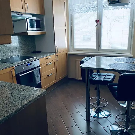 Flatsinroi Apartament *